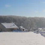 D'hotes La Trottelee Bed & Breakfast