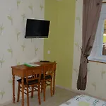 D'hotes La Trottelee Bed & Breakfast